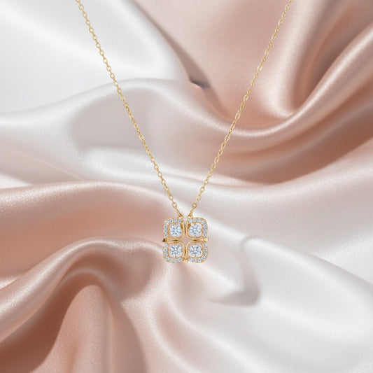 Magnetic Clover Sparkle Necklace