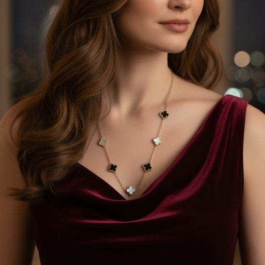 Fortuna Clover Necklace