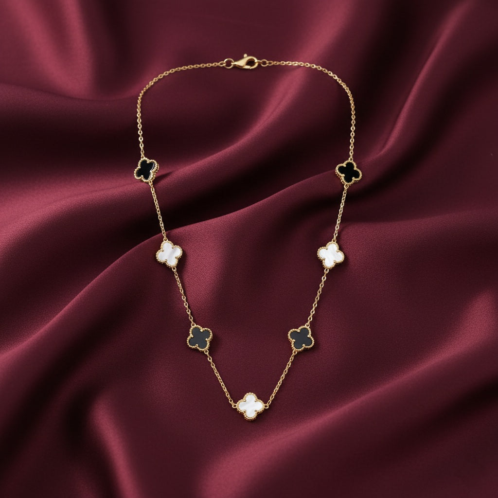 Fortuna Clover Necklace