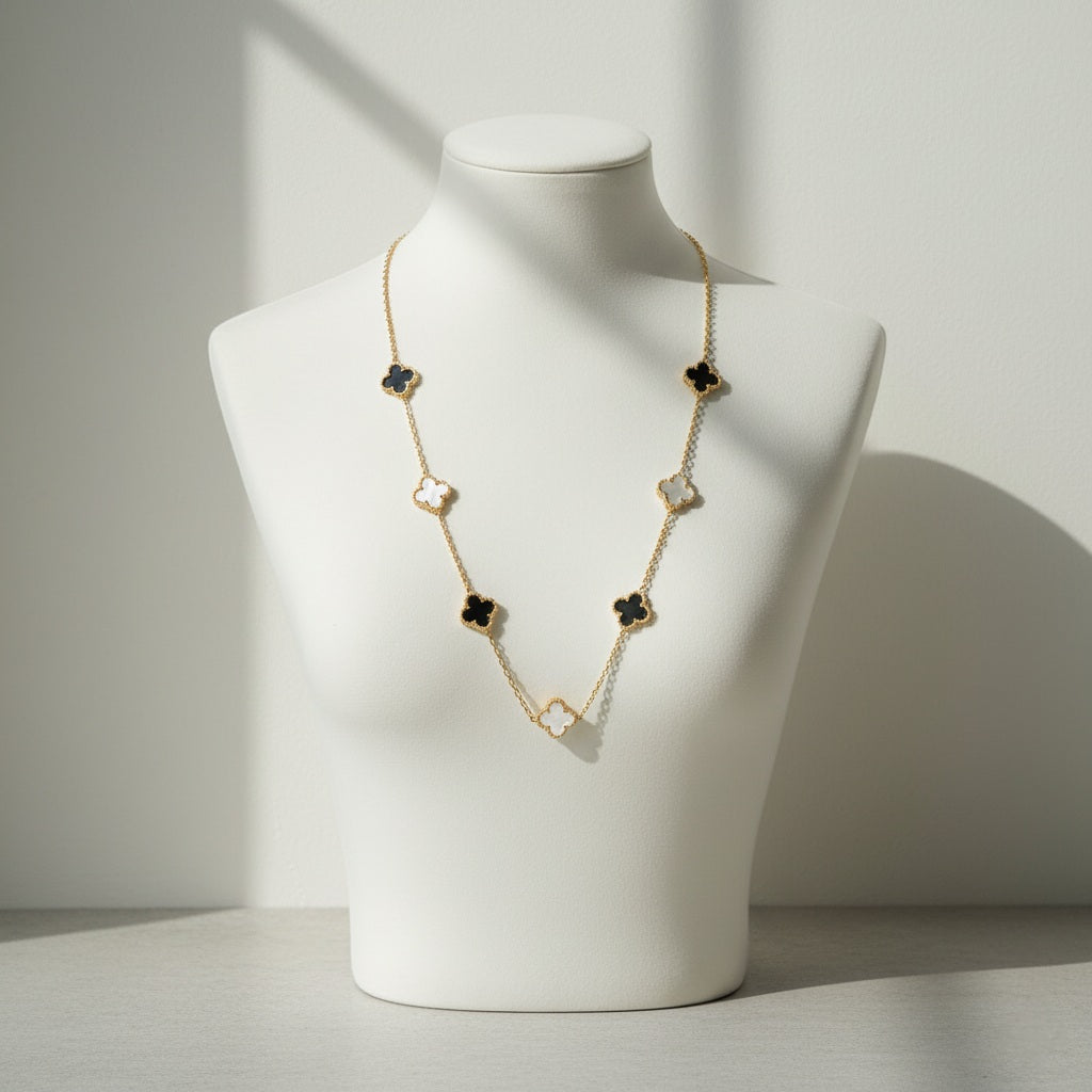 Fortuna Clover Necklace